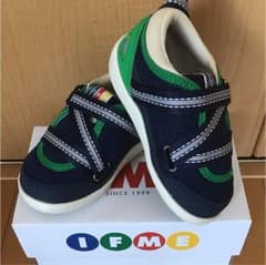 ✨新品✨ イフミースニーカー14.5センチのサムネイル