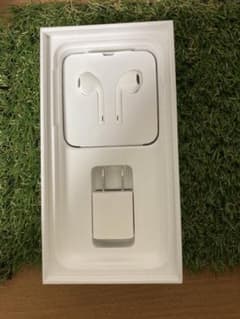 【セット】Apple純正ACアダプタ 純正イヤホンのサムネイル