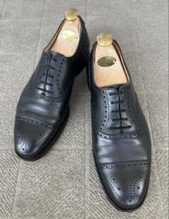 【yellow】クロケット&ジョーンズ ブラックセミブローグYeovil yellow様専用】クロケット&ジョーンズ ブラックセミブローグYeovil