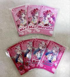 デコラ チェキ 倉持めると 健屋花那のサムネイル