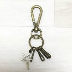 ★新品未使用★キーホルダー 星 スターのサムネイル