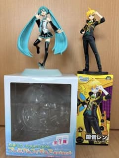 プライズフィギュア 初音ミク 鏡音レン 2体セット - メルカリ
