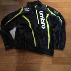 Umbroジャージのサムネイル