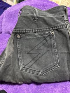 【CREAM SODA】ブラックデニム稲妻刺繍29inch(WEST 72cm)のサムネイル