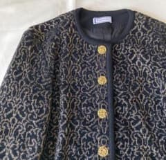 イブサンローラン ニットジャケット 総柄 金ボタン - メルカリ