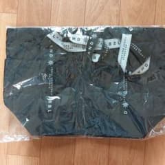 JSBLAND 黒 ナイロン バッグ 約38cm x 30cmのサムネイル
