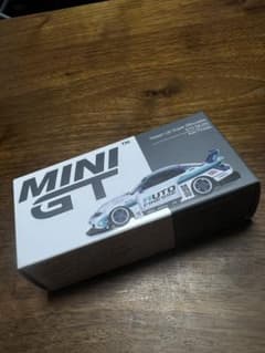 MINI GT 1/64 ニッサン LB スーパーシルエット シルビア S15のサムネイル