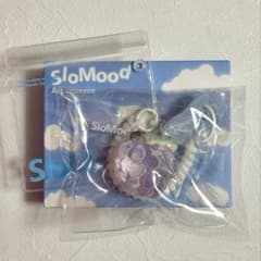 【SloMood】gumigumi ぶどう スクイーズキーホルダーのサムネイル