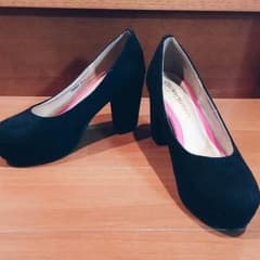 twinktwink 厚底 スウェード パンプス 黒のサムネイル