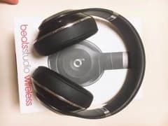 Beats ヘッドフォン ビーツのサムネイル
