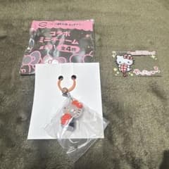 スシローハローキティ第2弾 ミニチャーム いくら クリアピック エビ　2点セットのサムネイル