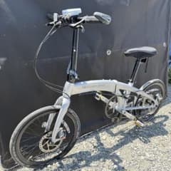 メルセデス・ベンツ シルバー 20型20段変速付き折りたたみ自転車 メルセデス・ベンツ シルバー 20型20段変速付き折りたたみ自転車