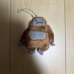 Qualia 未確認生物 UMAのぬいぐるみ ビッグフット　にっこりーノのサムネイル