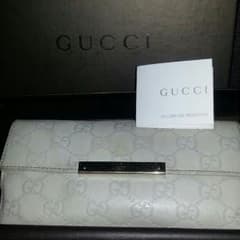 ❁ GUCCI ❁お財布のサムネイル