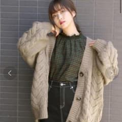 【値下げ中】Heather ケーブルニットアウター ベージュのサムネイル