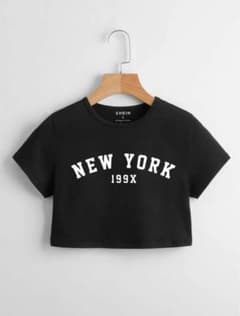 ❤️新品✨❤️超かわいい✨ショート丈✨へそ出しTシャツ✨❤️のサムネイル