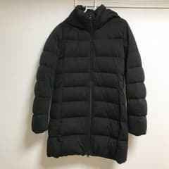 ユニクロ ストレッチダウンコートのサムネイル