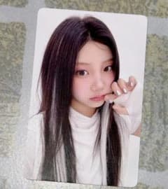 illit ウォンヒ bomb yizhiyu yzy 6.0 トレカ 中華 - メルカリ