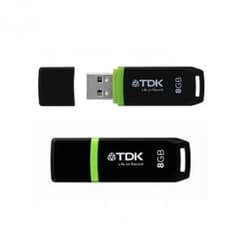 USBフラッシュメモリー 8GBのサムネイル