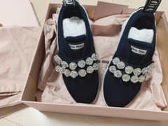 miumiu ビジュースニーカーのサムネイル