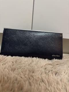 美品 Calvin Klein 長財布 ネイビーのサムネイル