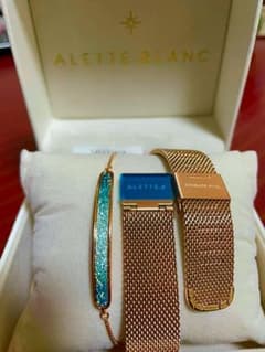 ナオ様専用ALETTE BLANC アレットブラン替ベルト　ブレスレットのサムネイル