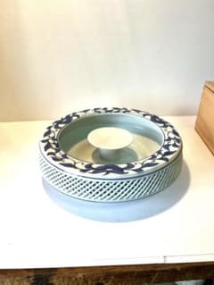 有田焼 琴峰 青い花模様の置き型灰皿 木箱付き - メルカリ