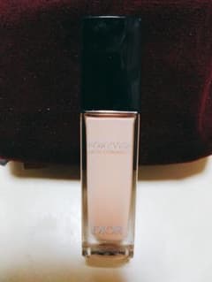 ほぼ未使用☆Dior Skin Forever リキッドコンシーラー1Nのサムネイル