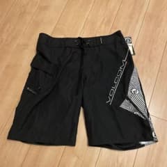 VOLCOM 水着のサムネイル