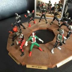 仮面ライダー フィギア フルコンポのサムネイル