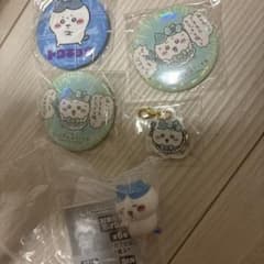 まじかるちいかわ ミニアクリルチャーム ハチワレ 缶バッジ セットのサムネイル