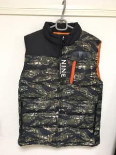 【ぶーちゃん様専用】NINE RULAZ ダウンベストのサムネイル