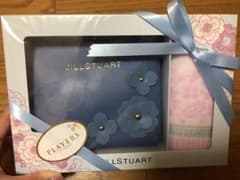 【sara様専用】ポーチ、タオルセット(ギフト)のサムネイル