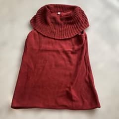 レッド オフタートル ノースリーブ ニットのサムネイル