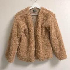 モコモコアウターのサムネイル