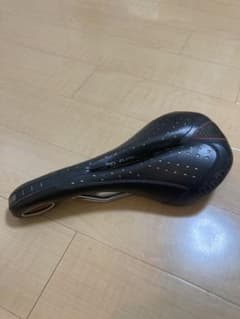 セライタリア　サドルのサムネイル