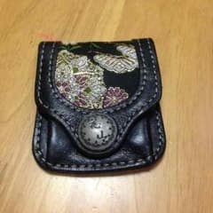 和柄財布のサムネイル