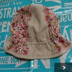 未使用 リバーシブル 帽子 S46～48cm ブランシェスのサムネイル