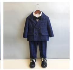 【120サイズ】キッズスーツのサムネイル