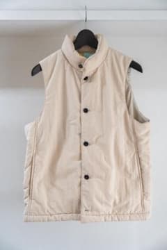 極美品】ポスタルコ　ボタンベスト　アイボリー　POSTALCO ユニセックス 極美品】ポスタルコ ボタンベスト アイボリー POSTALCO ユニセックス