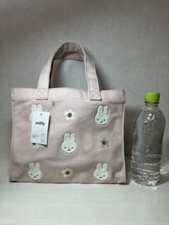 【新品未使用】ミッフィー　miffy おはな　サガラ刺繍　トートバッグのサムネイル