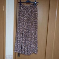 スタディオクリップ 花柄シフォンロングフレアスカート 美品のサムネイル