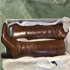 バーバリーブルーレーベルブーツのサムネイル