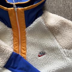 NIKE ボアフリース　ハーフジップ　ホワイトのサムネイル