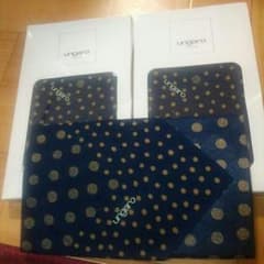 箱なしで100円引き！Ungaroハンカチ  三枚セットのサムネイル