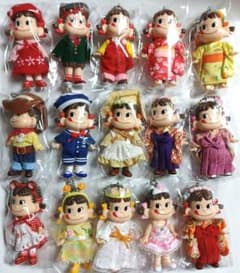不二家　ペコちゃん　マスコット　フィギュア　キーホルダー　15個セット　当時物 不二家 ペコちゃん マスコット フィギュア キーホルダー 15個セット