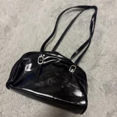 ハンドバックのサムネイル