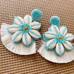 ピアス 貝殻のサムネイル