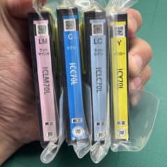 EPSON 純正インクカートリッジ IC6CL70L ４色のサムネイル