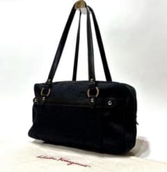Salvatore Ferragamo  【atu atu様専用】のサムネイル